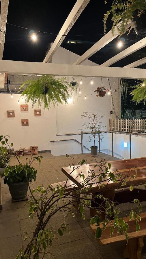 Nuh Hostel - Lourdes Belo Horizonte Exterior photo