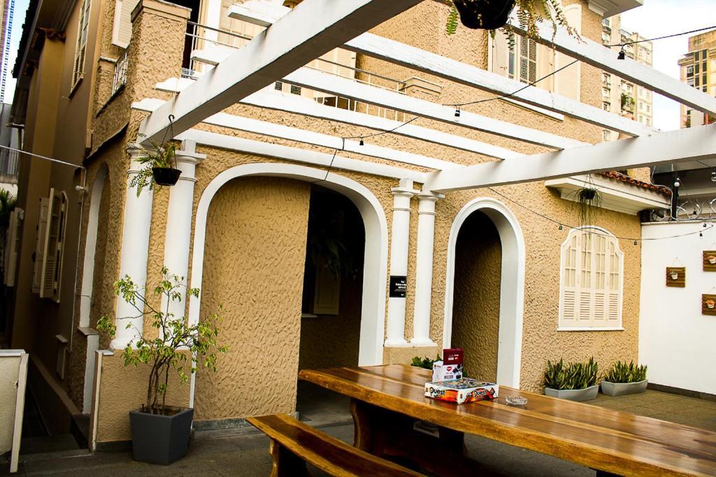 Nuh Hostel - Lourdes Belo Horizonte Exterior photo